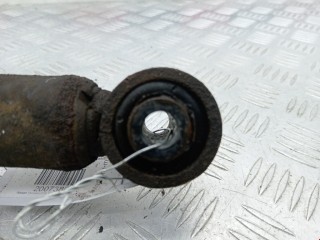 Стойка задняя, ориг. номер 562108F825, Nissan Primera 1996-2000