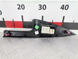 Кнопка стеклоподъемника, ориг. номер 848100T010, Toyota Venza 2012-2017