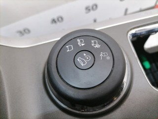 Подлокотник, ориг. номер CB5378045A06, Ford Explorer 2010-2015