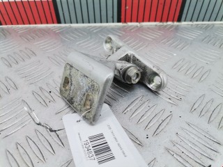 Петля двери Mercedes C W203 2000-2004