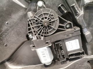 Стеклоподъемник передний правый, ориг. номер 5K1837730Q, 5K0837462B, Volkswagen Golf 2008-2012