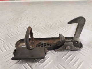 Замок капота, ориг. номер 5K1823509, Volkswagen Golf 2003-2009