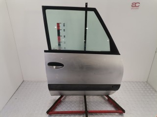 Дверь передняя правая Renault Espace 1996-2002
