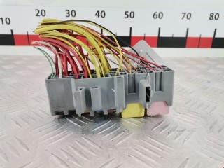 Блок предохранителей, ориг. номер 8200003634, Renault Laguna 2001-2005