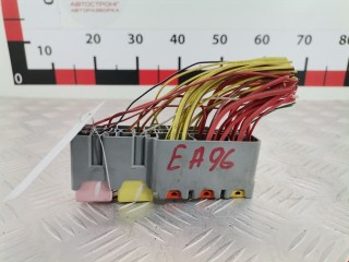 Блок предохранителей, ориг. номер 8200003634, Renault Laguna 2001-2005