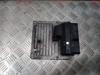 Блок управления двигателем Mercedes C W203 2004-2008