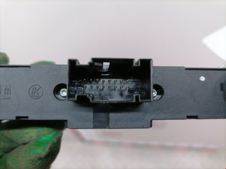 Блок кнопок, ориг. номер 13100105, 13129281, Opel Astra 1998-2009