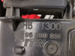Лючок топливного бака, ориг. номер 95485457, 95900044, Chevrolet Aveo 2011-2017