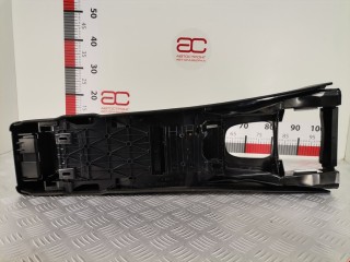 Подлокотник, ориг. номер A2036802639, Mercedes CLC 2008-2011
