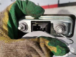 Кнопка открытия багажника, ориг. номер 5J0827229, Skoda Fabia 2007-2010