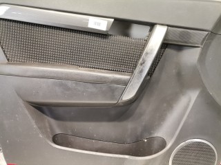 Обшивка двери передней левой (дверная карта), ориг. номер 96860486, Chevrolet Captiva 2006-2011