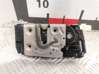 Замок двери задней левой Mercedes C W204 2011-2015