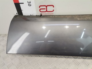 Молдинг двери передней правой, ориг. номер LR006221, Land Rover Range Rover 2002-2005