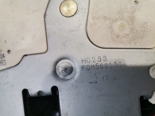 Замок двери задней правой, ориг. номер LR013380, FQM500100, Land Rover Range Rover 2002-2005