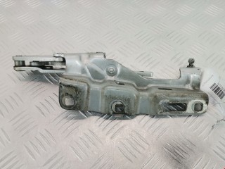 Петля капота правая Mercedes CLC 2008-2011