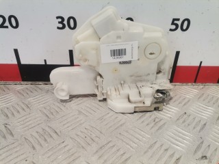 Замок двери передней правой Mitsubishi ASX 2010-2013