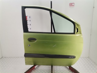 Дверь передняя правая Renault Scenic 1999-2003