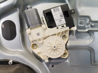 Стеклоподъемник передний правый, ориг. номер RH994761108, Ford Focus 2004-2008