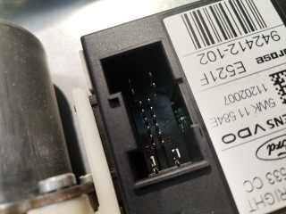 Стеклоподъемник передний правый, ориг. номер RH994761108, Ford Focus 2004-2008