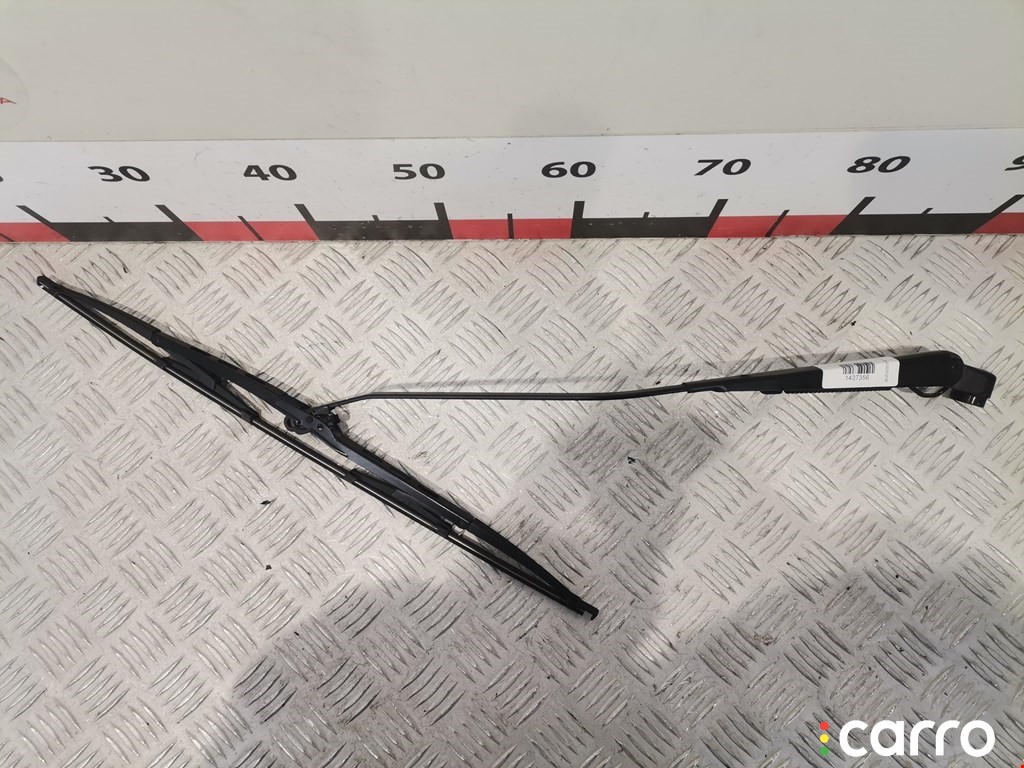 Щеткодержатель задний Mazda 6 2002-2005, хетчбэк 5 дв., левый руль, GJ6J67421A, фото 1