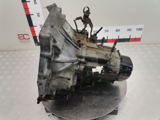 КПП механическая (МКПП) 5-ступенчатая, ориг. номер F5D21715XA, Mazda 323 1994-1998