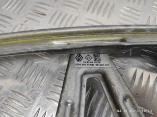 Стеклоподъемник задний левый, ориг. номер 8200291154, Renault Clio 2003-2013