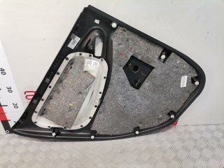 Обшивка двери задней правой (дверная карта), Toyota Yaris 2003-2005