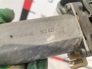 Стеклоподъемник передний левый, ориг. номер A2027201546, 193027100, Mercedes C W202 1993-1997