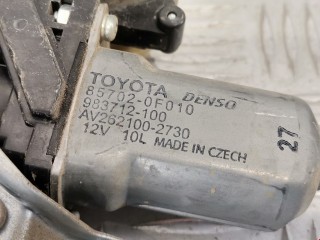 Стеклоподъемник передний левый, ориг. номер 698200D041, Toyota Yaris 2005-2009
