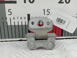 Петля двери передней правой Mercedes C W202 1993-1997