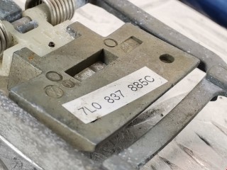 Ручка наружная передняя левая, ориг. номер 7L6837205C, Volkswagen Touareg 2002-2007