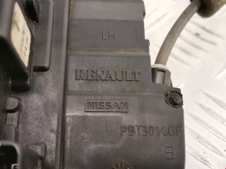Замок двери передней левой, ориг. номер 80501JH100, Nissan X-Trail 2004-2007