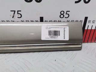Молдинг двери задней левой, ориг. номер A2333305162, Mercedes C W203 2004-2008