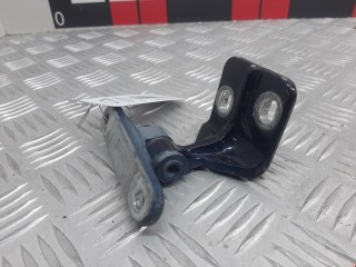 Петля двери задней правой Mercedes C W203 2000-2004