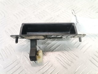 Ручка крышки багажника, ориг. номер D35062410B, Mazda 2 2003-2005