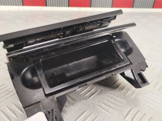 Пепельница, ориг. номер 8E0857951J, Audi A4 2004-2009