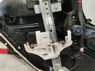Стеклоподъемник задний правый, ориг. номер 2S61A045H22A, Ford Fiesta 2005-2008