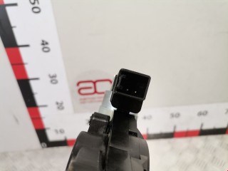 Стеклоподъемник передний правый, ориг. номер G22C5958X, DD1458590A, Mazda 2 2003-2005