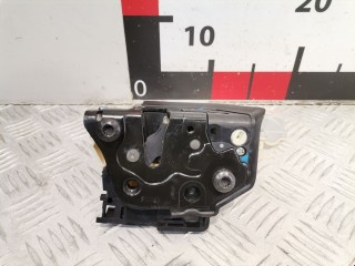 Замок двери задней правой Audi Q7 2005-2009