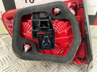 Фонарь крышки багажника правый, ориг. номер 7P6945094C, Volkswagen Touareg 2010-2014