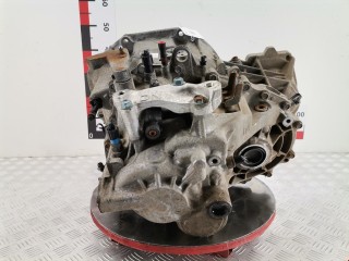 КПП механическая (МКПП) 6-ступенчатая, ориг. номер JG76E, 32010JG76E, Nissan X-Trail 2004-2007