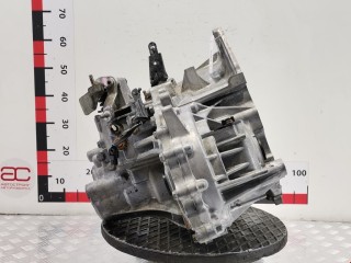 КПП механическая (МКПП) 6-ступенчатая, ориг. номер 32010AU460, Nissan Primera 1999-2002