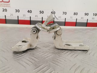 Петля двери задней правой, ориг. номер 20967986, Chevrolet Volt 2010-2015