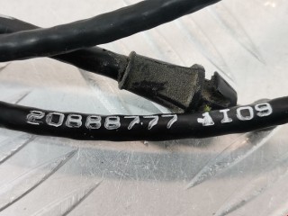 Ручка открывания капота, ориг. номер 13503692, Chevrolet Volt 2010-2015