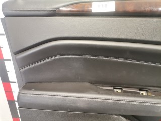 Обшивка двери передней левой (дверная карта), ориг. номер 22791560, Cadillac SRX 2009-2012