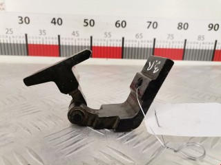 Петля двери задней правой BMW 5 F10/F11/GT F07 2009-2013