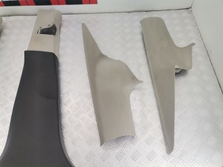 Обшивка стойки, ориг. номер 22781030, Chevrolet Volt 2010-2015