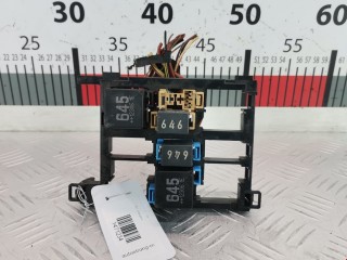 Блок реле, ориг. номер 7N0937503, Volkswagen Tiguan 2011-2019