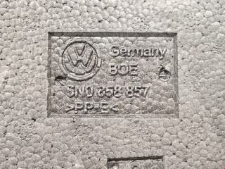 Обшивка багажника, ориг. номер 5N0858857, Volkswagen Tiguan 2011-2019