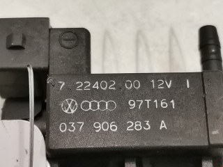 Клапан воздушный, ориг. номер 037906283A, 72240200, Volkswagen Golf 1991-2000